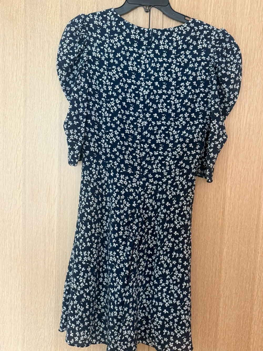SALONI Navy Blue Floral V-Neck Puff Sleeve Dress - Picture 3 of 3